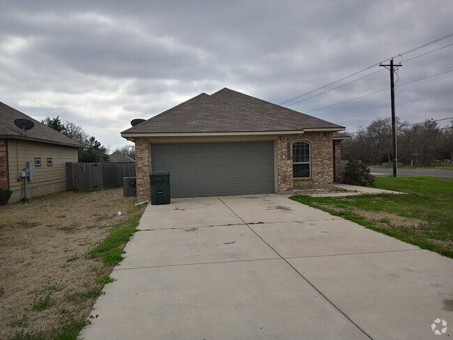 Building Photo - 2563 Elkhorn Trail Rental