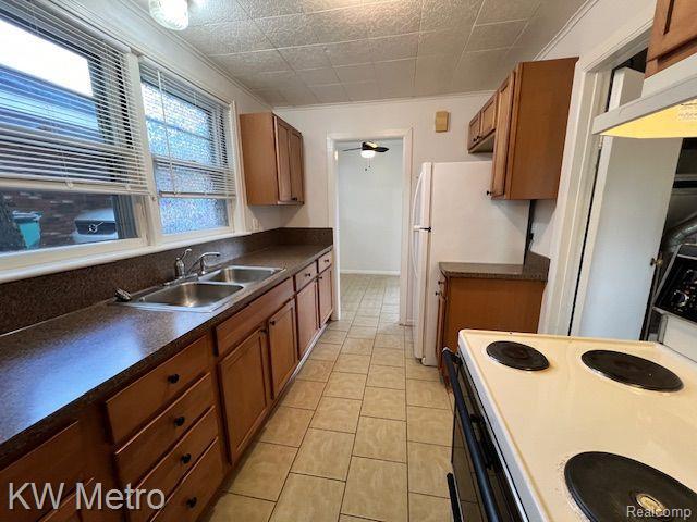 Photo - 624 Montrose Ave