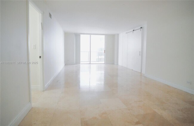 Photo - 6039 Collins Ave Unit 503