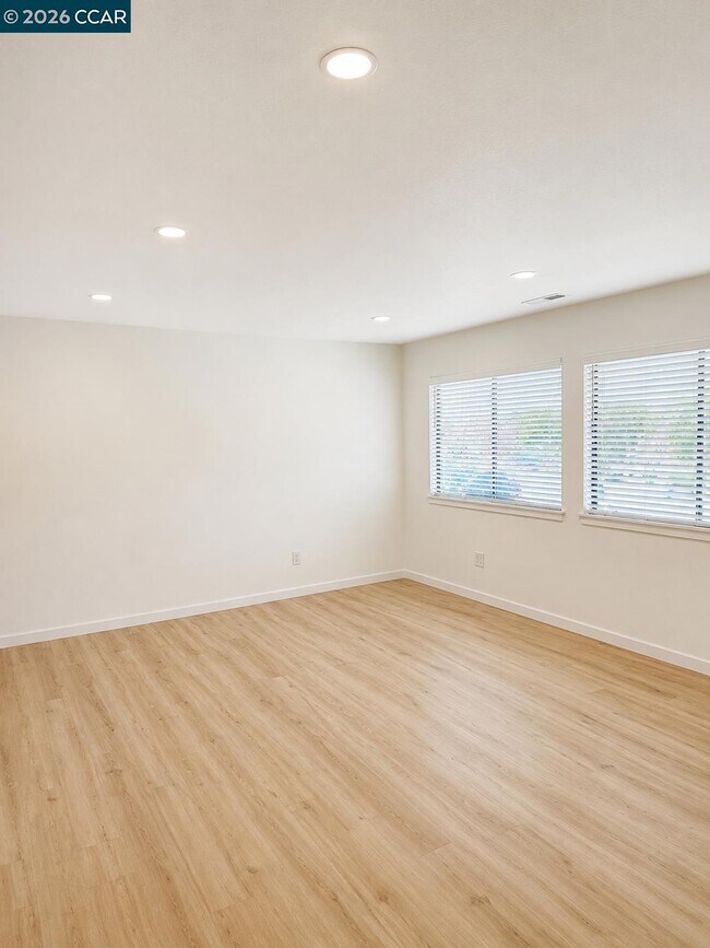 Photo - 2735 McMorrow Rd