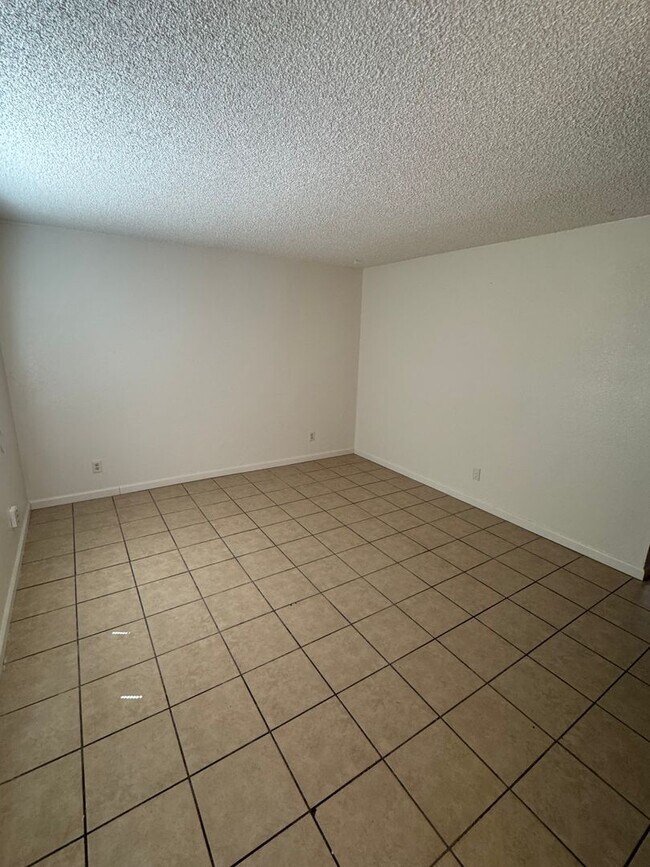 Photo - 4321 Palmacia Dr Unit C