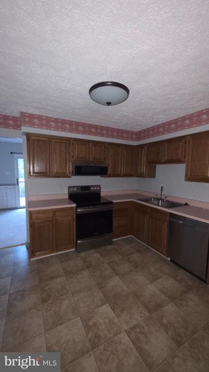 Photo - 2202 N Tollgate Cir