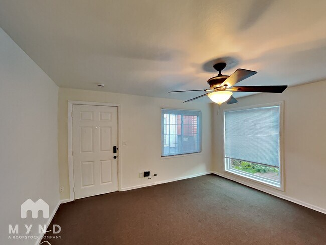 Photo - 2048 81st Ave