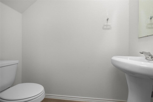 Photo - 206 W Jackson Ave