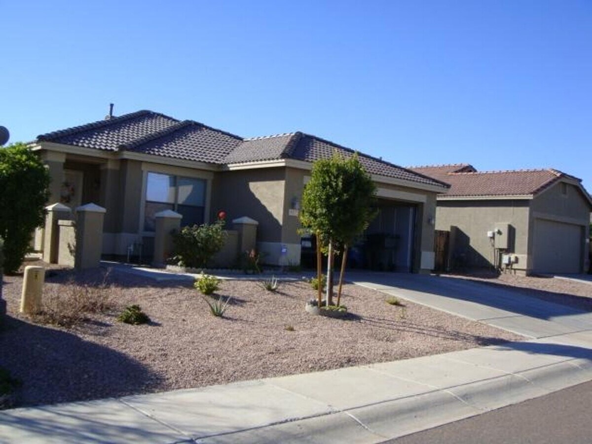 DOBBINS CREEK GATED COMMUNITY SFH - DOBBINS CREEK GATED COMMUNITY SFH House