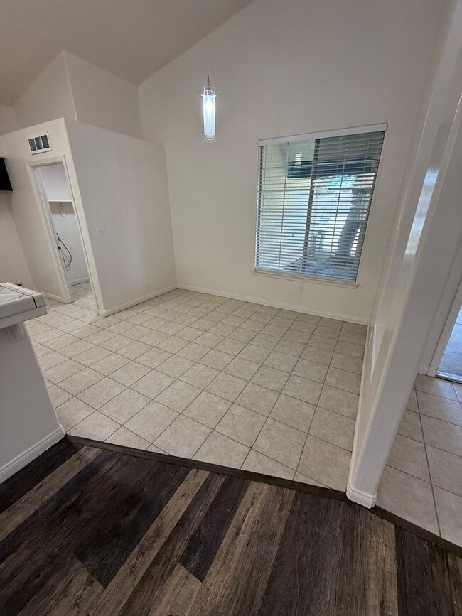 Photo - 10109 Bay Colony Dr