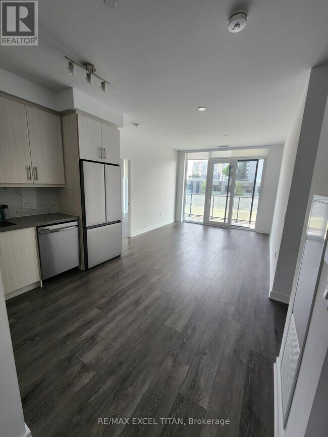 Photo - 105 Oneida Crescent Unité 206