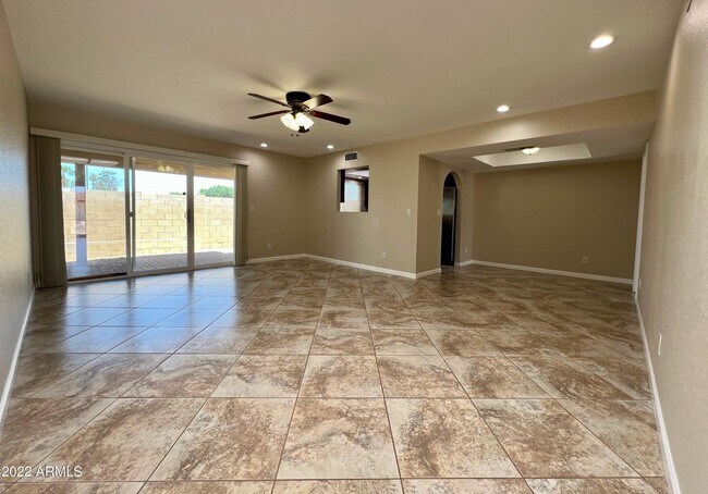 Photo - 2534 E Villa Theresa Dr