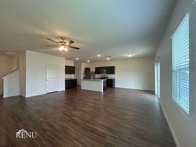 Photo - 5135 Firefly Hls