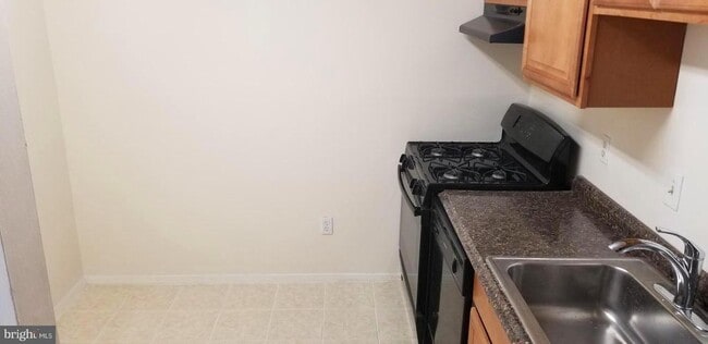 Photo - 491 N Armistead St Unit 101