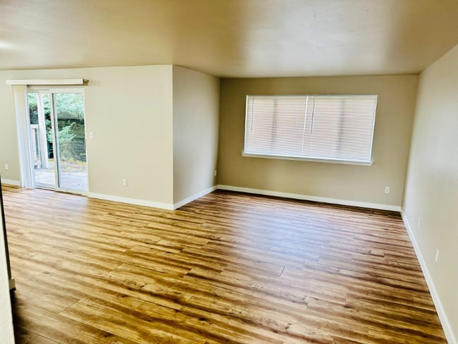 Photo - 316 Choker St SE Apartamento Unidad 4