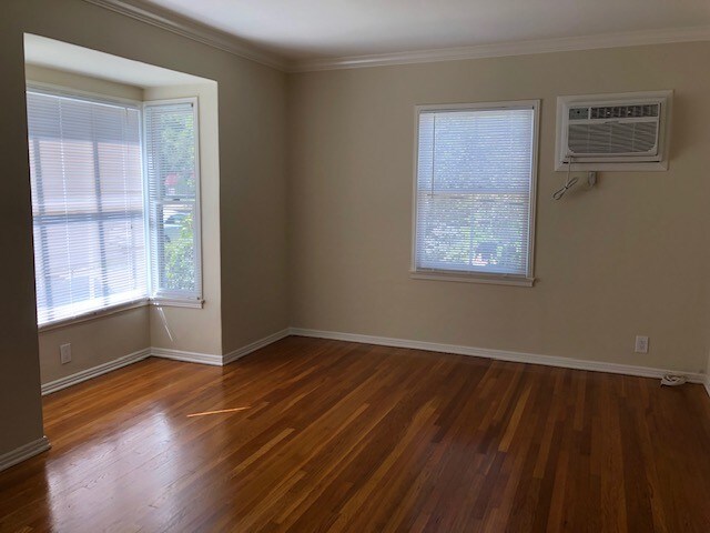 Photo - 66 Eastern Ave