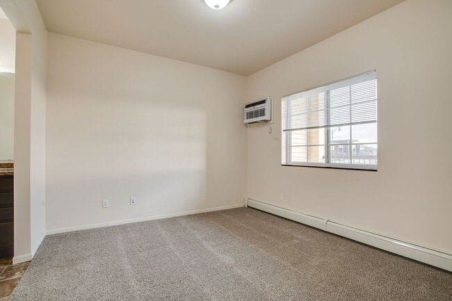 Shadow Ridge Apartments