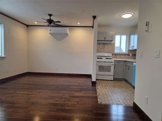 Photo - 125 White Plains Rd Apartamento Unidad 2