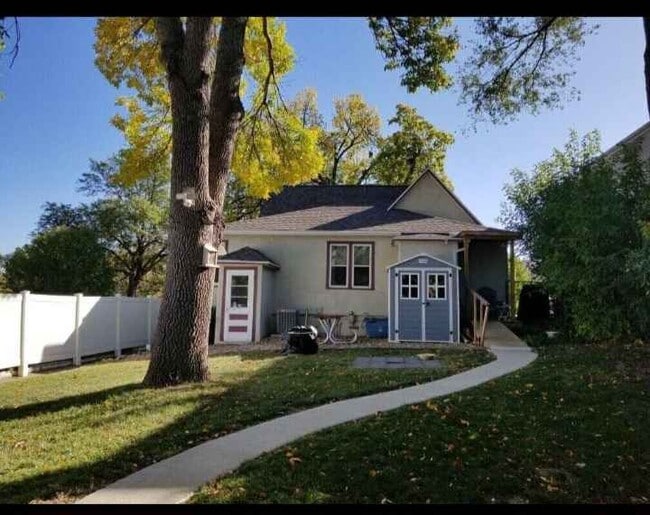 Photo - 210 E Wynoka St