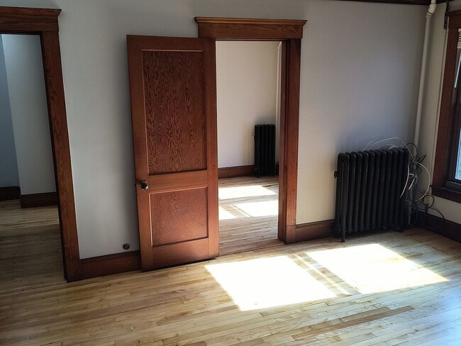 Photo - 248-250 N Main St Unidad 21