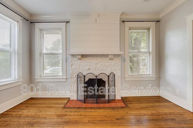 Photo - 670 Dickinson St