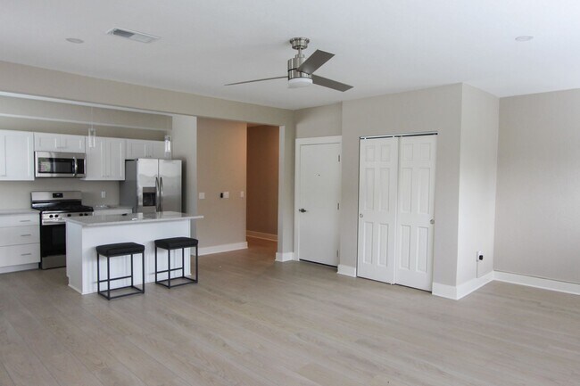 Photo - 1117-1119 S. Braddock Ave. Unit 1117 Floor 2