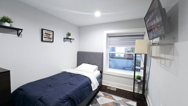 1673 Montello Ave NE Unit SI ID1588314P