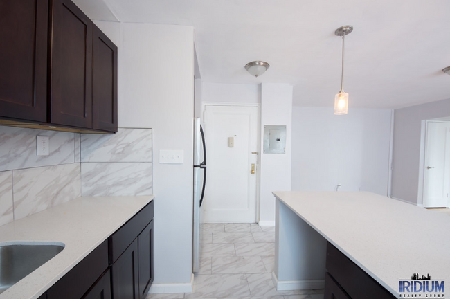 Building Photo - 85 Forest Hill Pkwy Rental