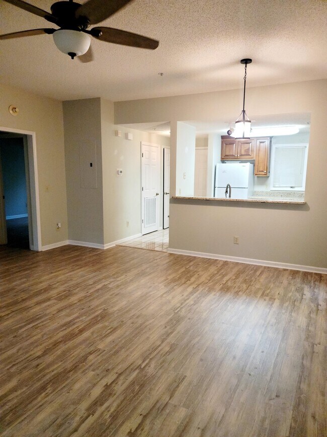 Photo - 1221 Tidewater Dr