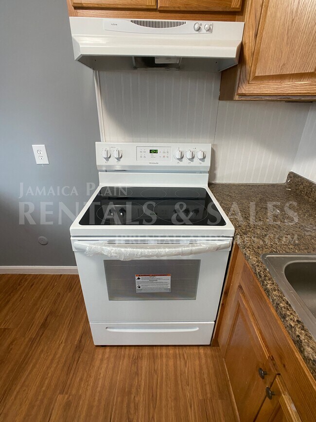 Photo - 15 Pinedale Rd Unit 3