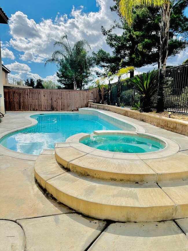 Photo - 5 bedroom Pool Home for rent in Murrieta