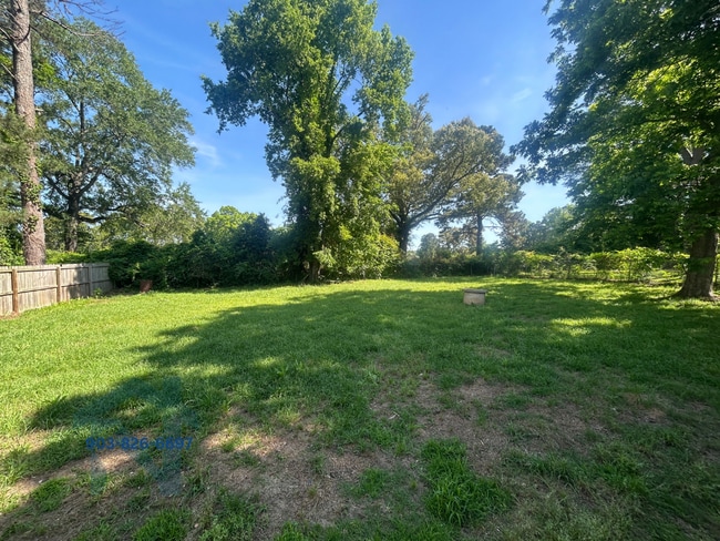 Photo - 203 Grandview Dr