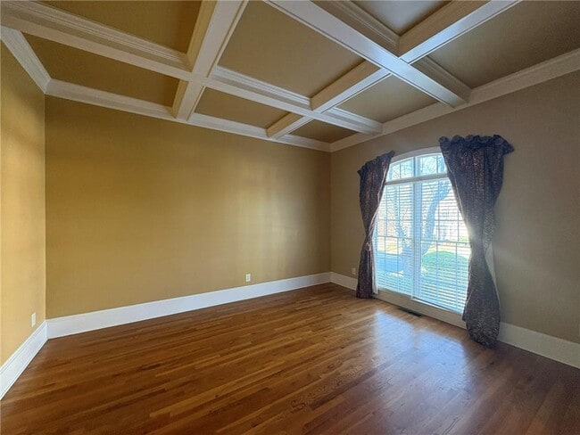 Photo - 5930 Abbotts Run Tr