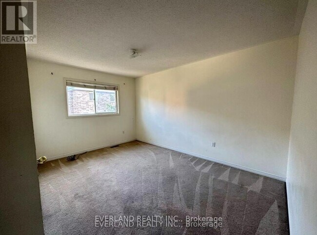 Photo - 7 Bassett Ave