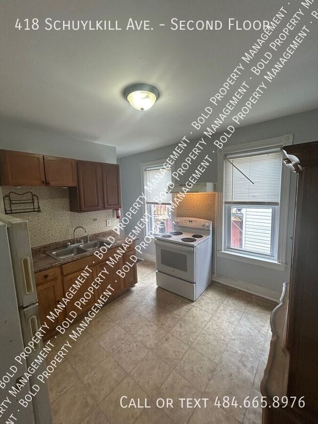 Building Photo - 418 Schuylkill Ave Unit Second Floor Rental