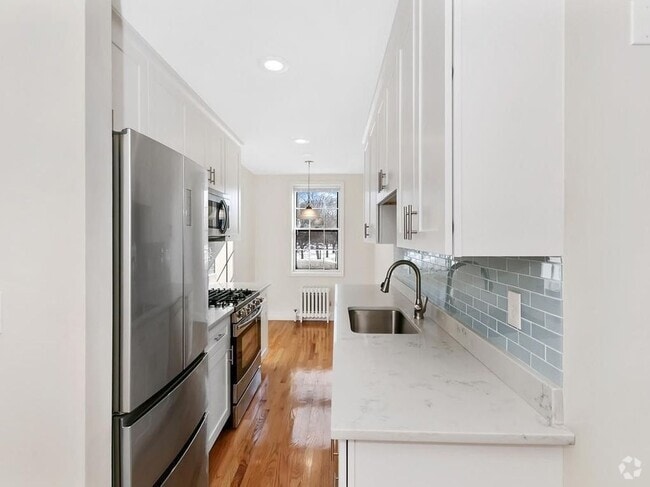 Building Photo - 50 Follen Unit Apt 302