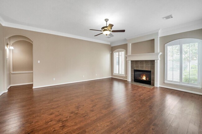 2711 Sica Hollow Ln