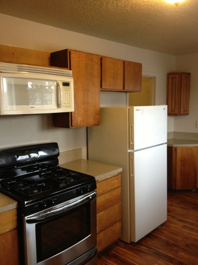 Photo - 4224-4224 N Commercial Ave Unit 4222