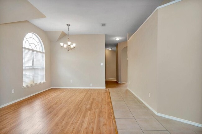 Photo - 5212 Westheimer Rd