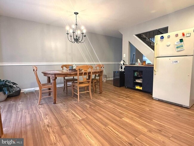 Photo - 13 Aviary St