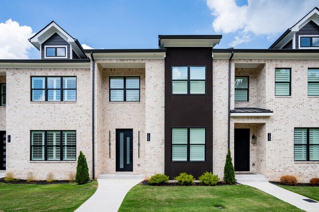 Photo - 173 Brush Creek Ct