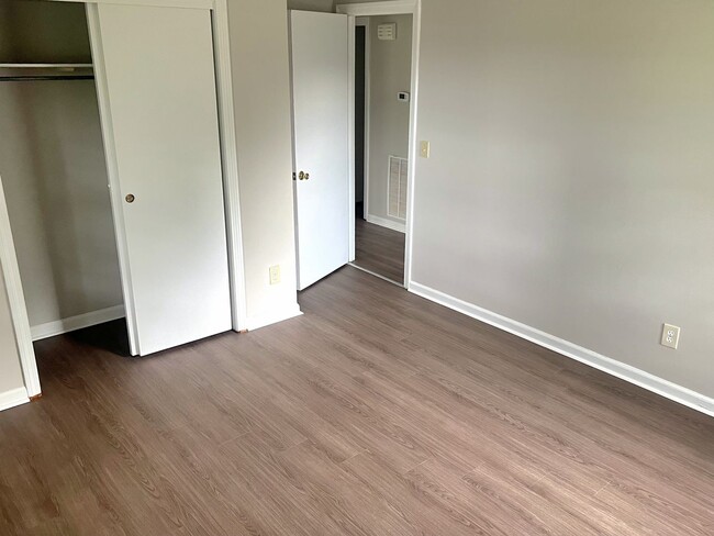 Photo - 2BD/1BA Close to UAH