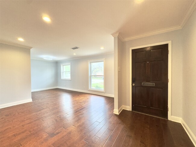 Photo - 1415 Mapleton Dr