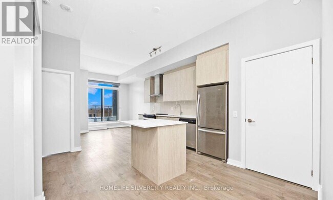 Photo - 55 Duke St W Unit 223