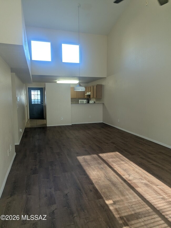 Photo - 2717 N Pacific Dr