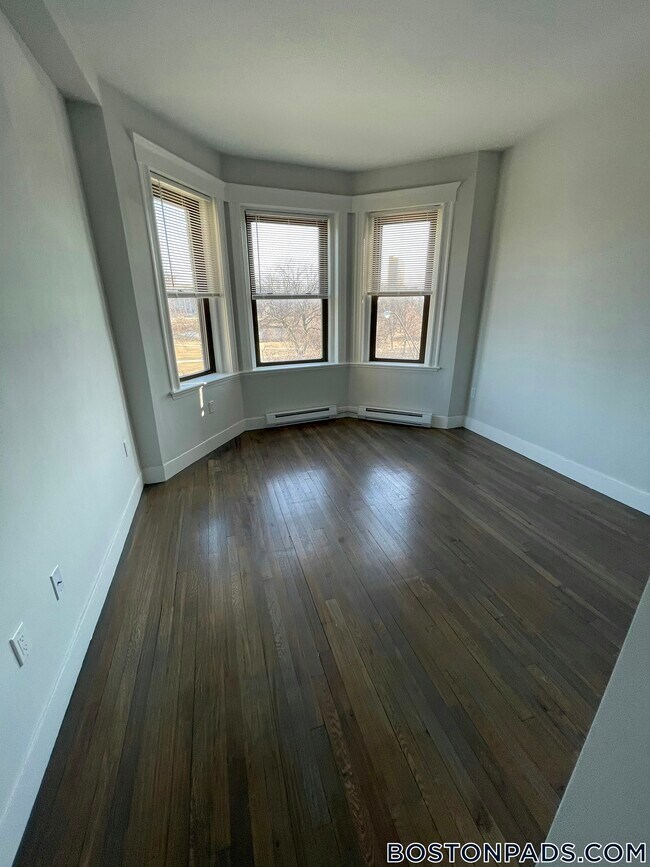 Photo - 77 Park Dr Unidad 15