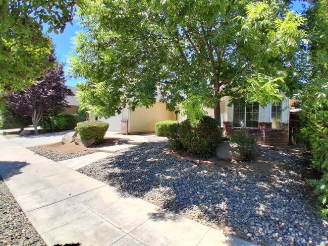 Photo - Desirable Clovis Single-Level Home: 3-bedroom, 2-bathroom