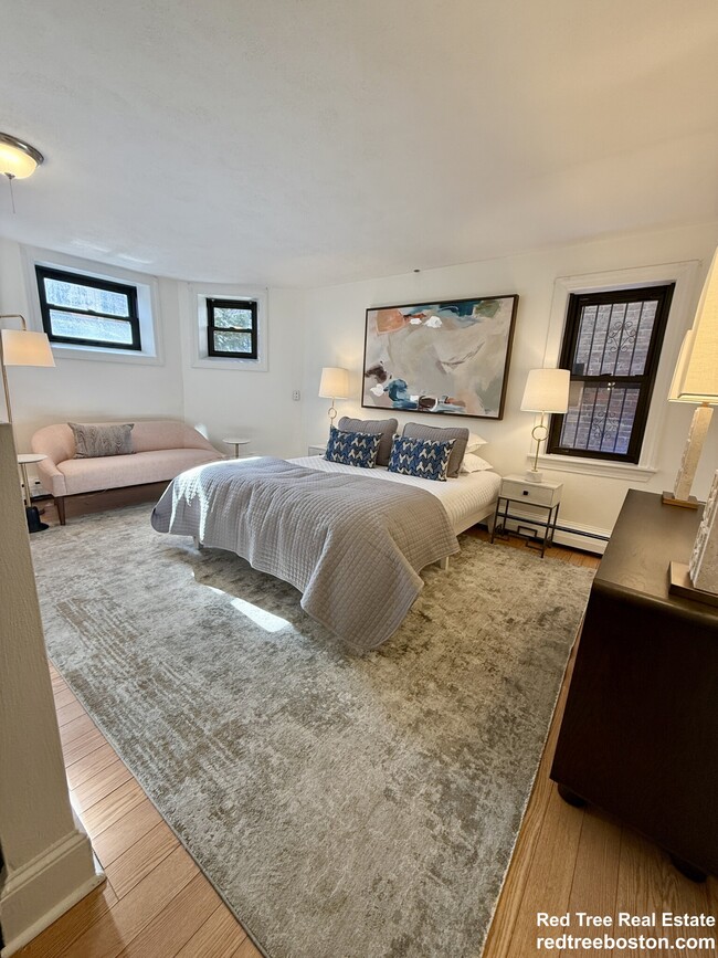 Photo - 111 Jersey St