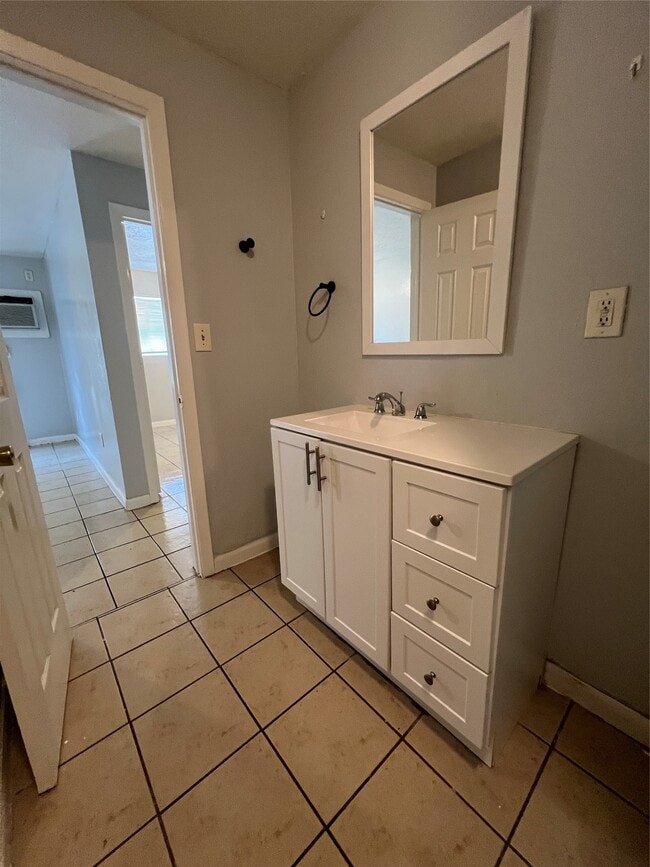 Photo - 7518 Morley St Unit C