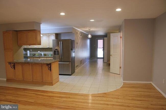 Photo - 769 N Ringgold St