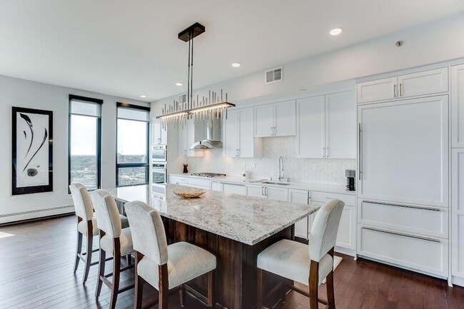 Photo - 1240 S 2nd St