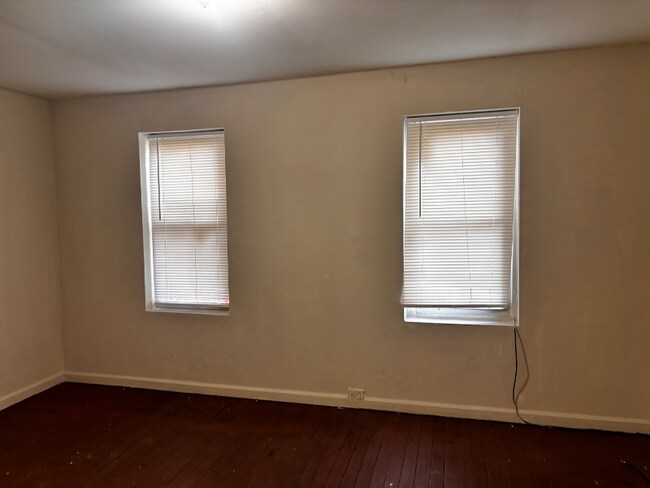 Photo - 3xx N 1st Ave