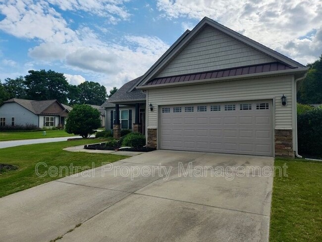 Photo - 1 Redwolf Ln