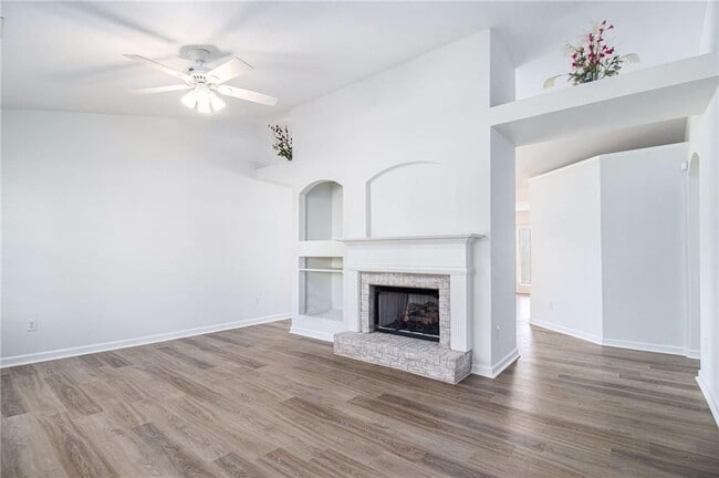 Photo - 430 Fairlawn Dr